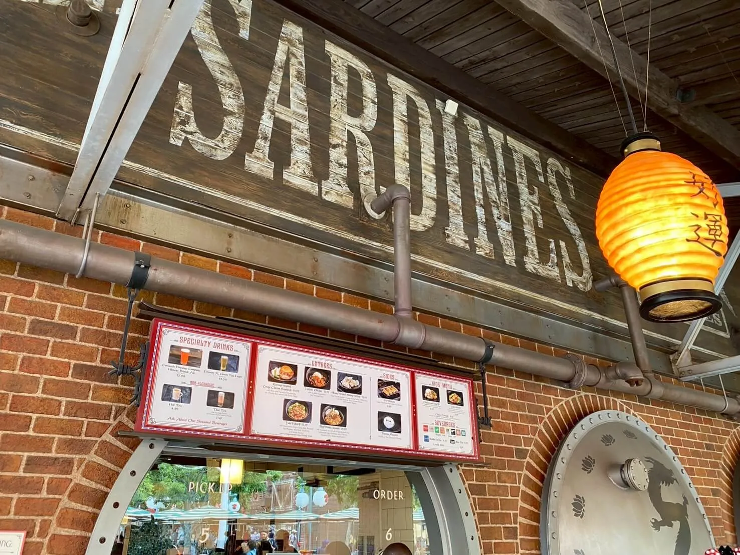 パーク内の食べ物おすすめ特集